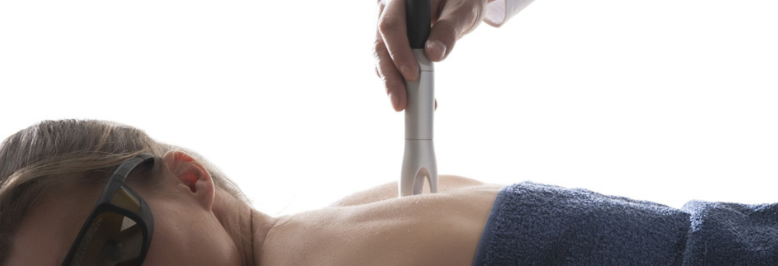 Laseroterapia wysokoenergetyczna - zastosowanie, wskazania i przeciwwskazania lasera wysokoenergetycznego