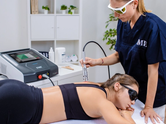 Laser wysokoenergetyczny Crystal YAG 18W/1064 nm