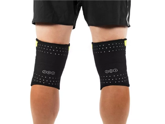 Stabilizator kolana Compex Knee Sleeve BLACK 5mm